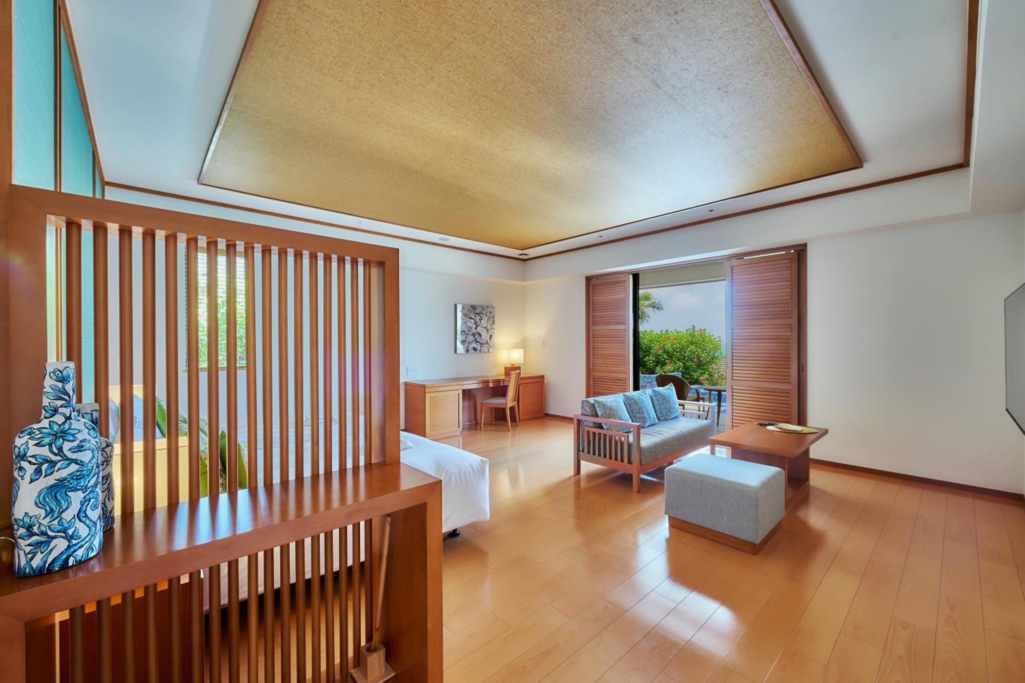 Miyakojima Kurima Resort Seawood Hotel Bagian luar foto