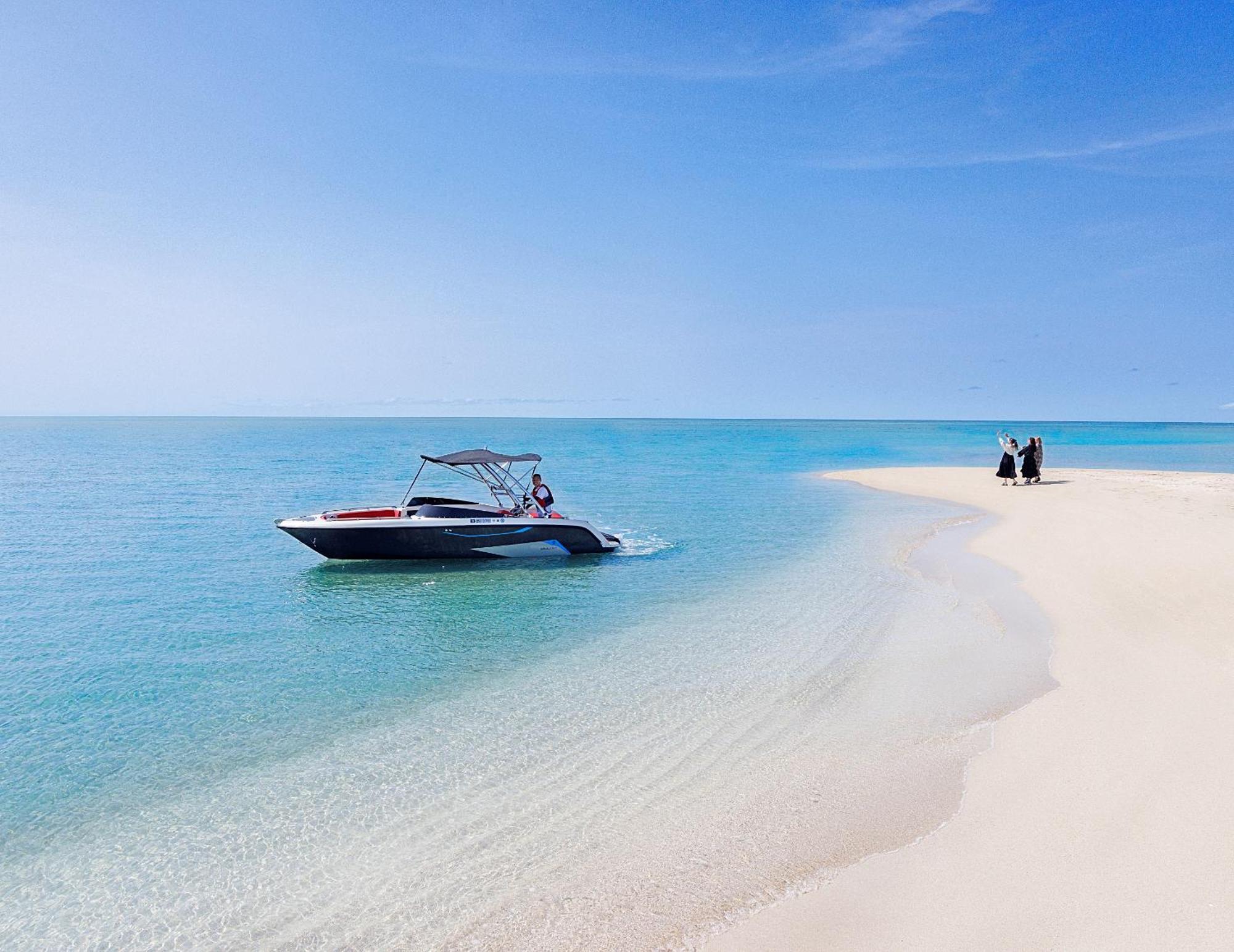Miyakojima Kurima Resort Seawood Hotel Bagian luar foto