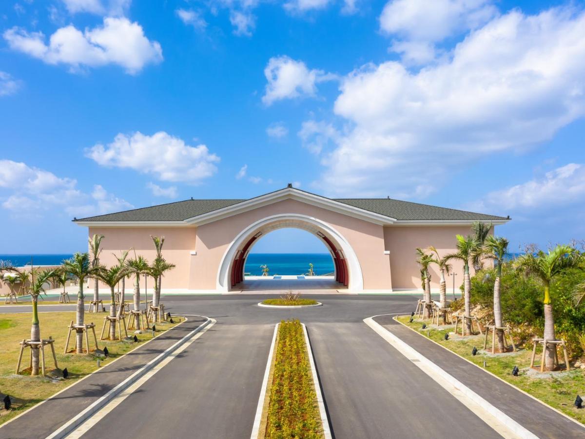 Miyakojima Kurima Resort Seawood Hotel Bagian luar foto